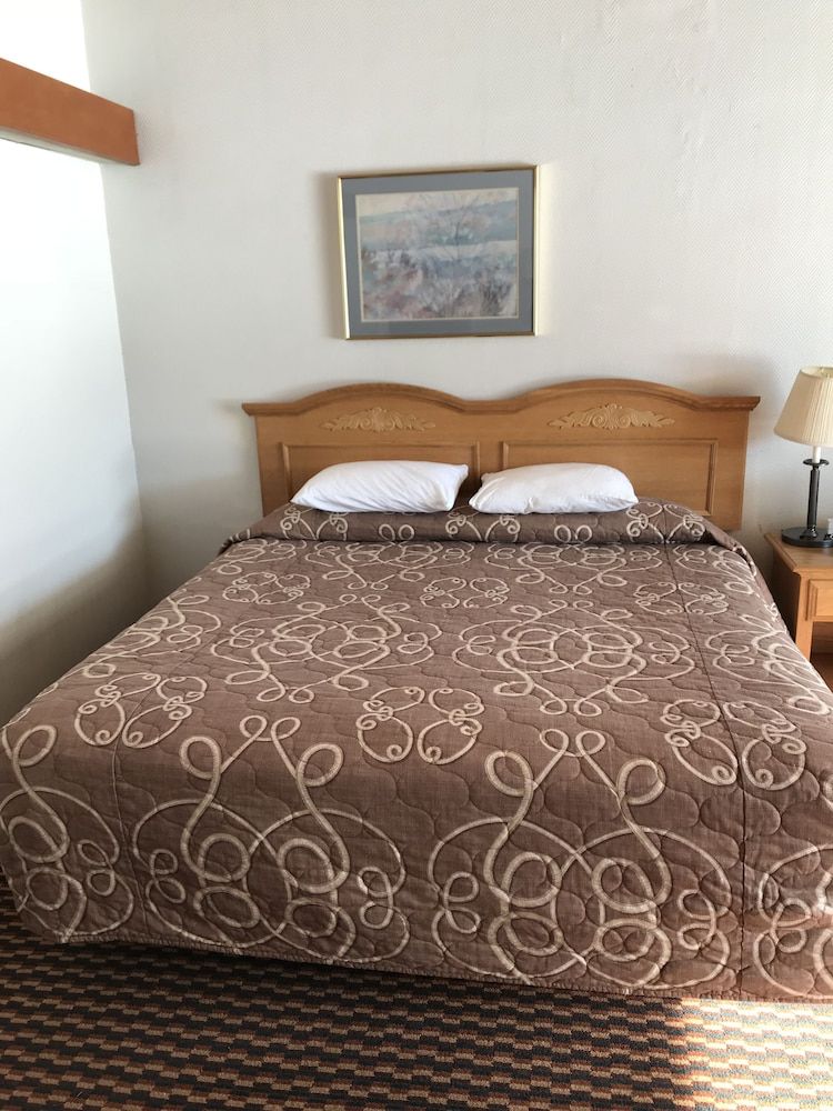 Karakahl Country Inn - photo 12