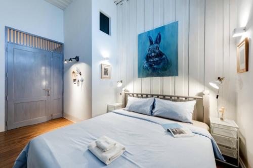 Non Inn The Diamond Artisan King And Twin Rooms With Private Coffee Station And Innercourt Quiet View Near Riverside And Iconsiam 21874341 — Bang Rak