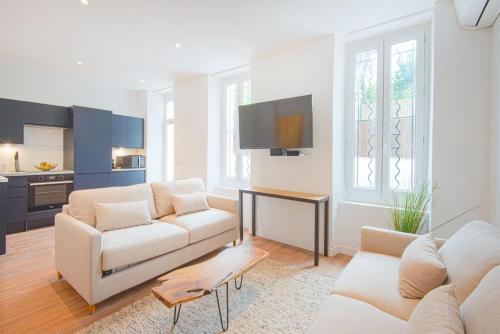 Longchamp Grand T2 Haut De Gamme Terrasse — Marseille