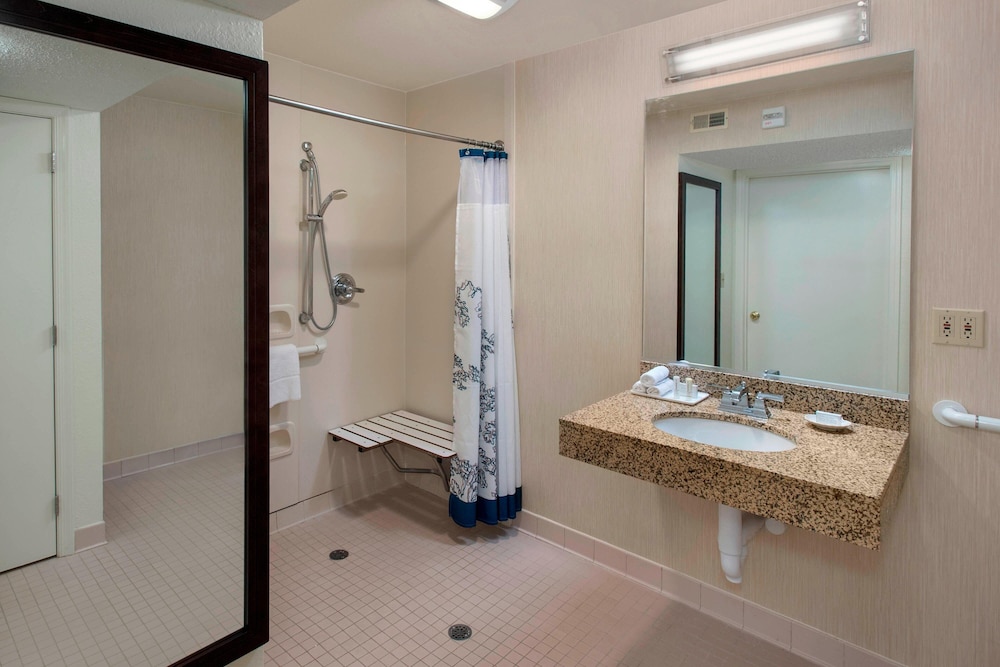 Residence Inn by Marriott Philadelphia Valley Forge - photo 9