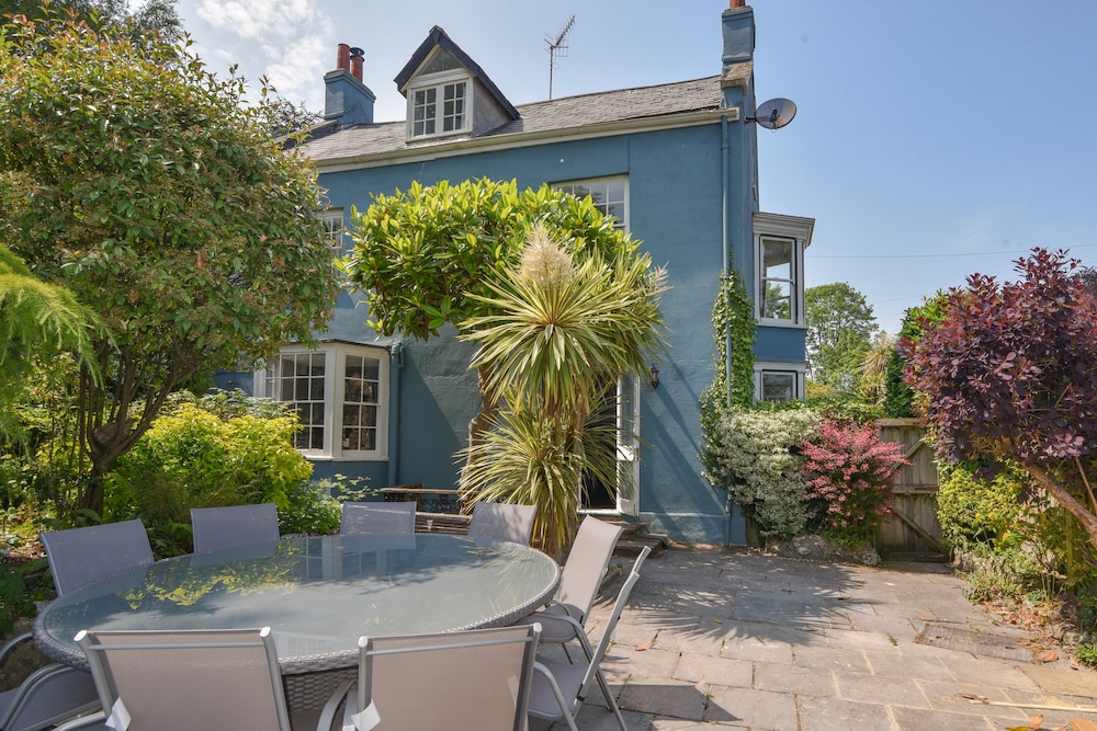 Braeside - carbon neutral hotel in Lyme Regis