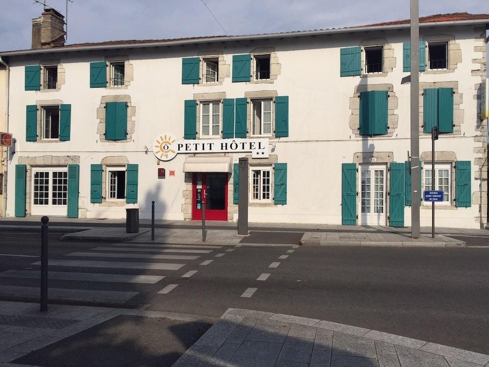 O Petit Hotel