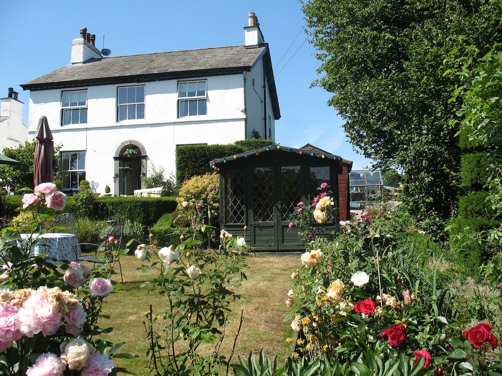 The Hill — 4-Star Luxury Hotel in Windermere, United Kingdom