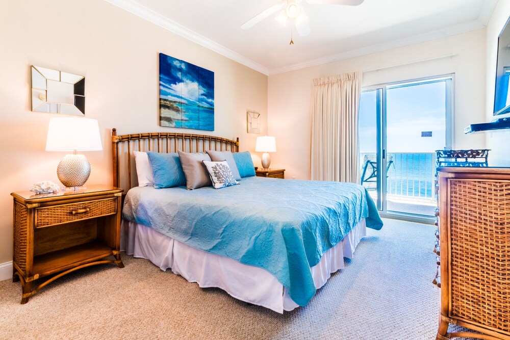 Crystal Shores by Luxury Gulf Rentals - photo 14
