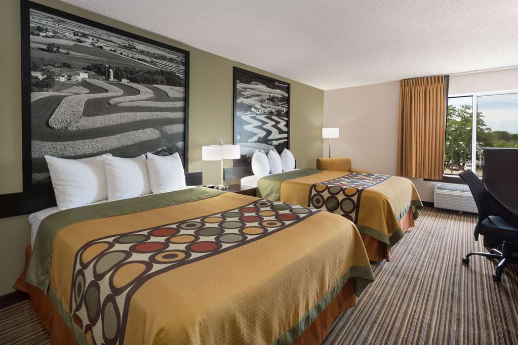 Super 8 by Wyndham Madison South - photo 14