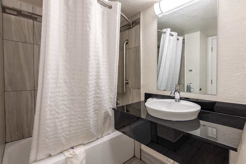 Motel 6 North Little Rock AR McCain - photo 24
