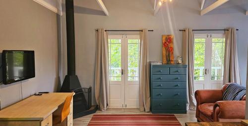 Sunbird Studio treetop views — 4-Star Luxury Hotel in George, South Africa