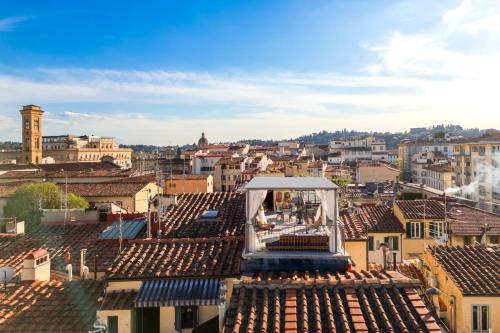 ENCHANTING PENTHOUSE with a breathtaking 360 degrees Panoramic View in the Heart of Florence — 4-Star Luxury Hotel in Florence, Italy