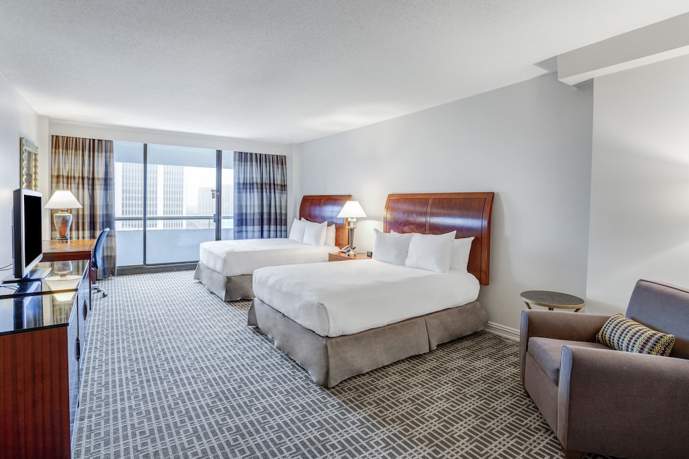 Hilton Houston Post Oak by the Galleria - photo 10
