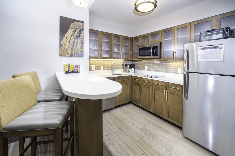 Staybridge Suites Summerville by IHG - photo 18