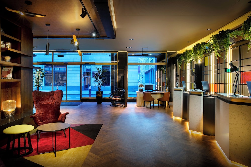 Leonardo Royal Hotel London City