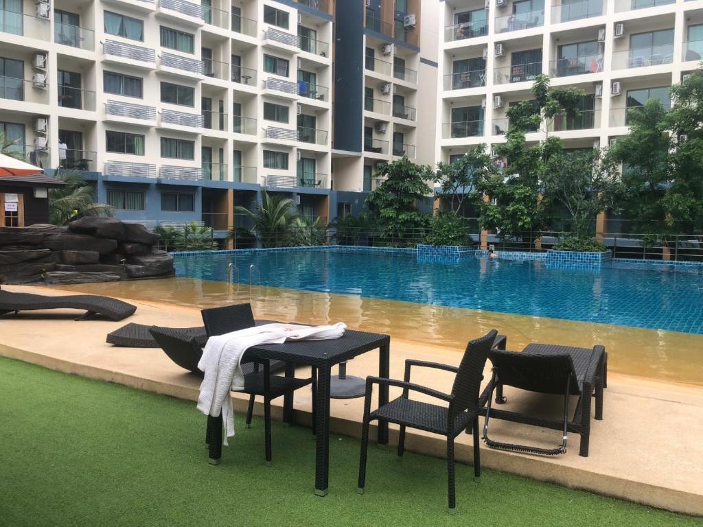 Laguna Beach Resort 2 By Snap Hosting - last minute hotel in Pattaya