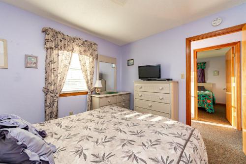 Coleman's Beach Front Inn - photo 29