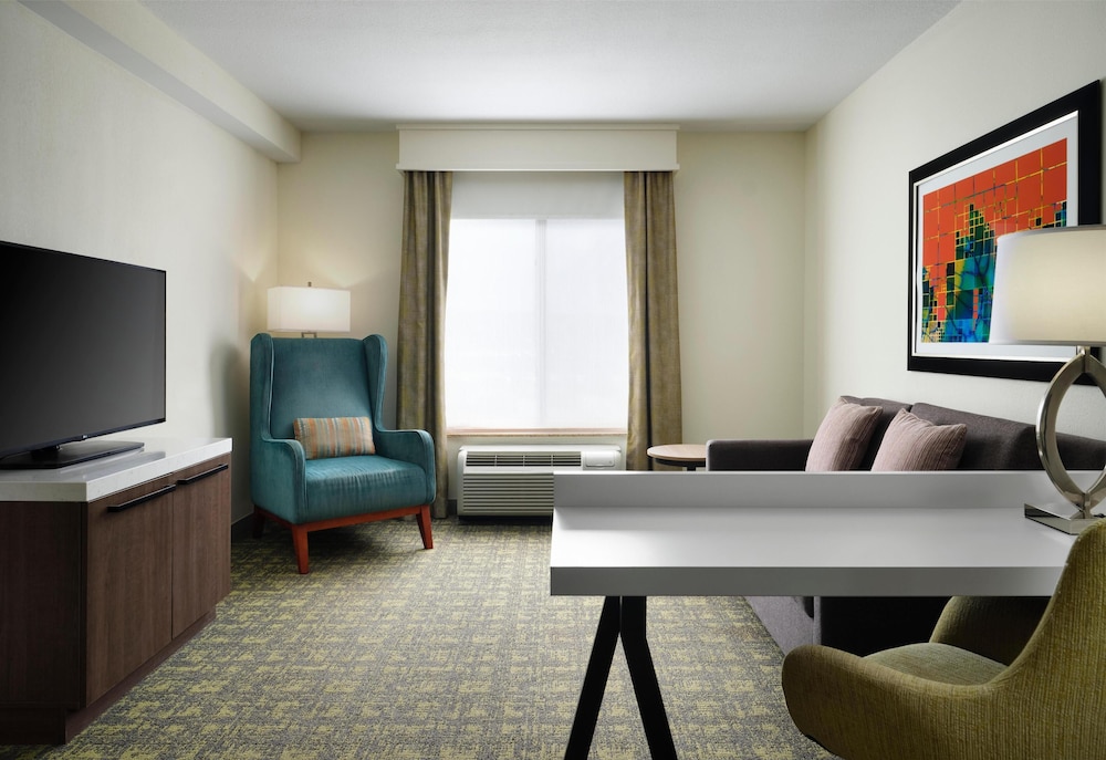 Hilton Garden Inn Meridian - photo 13