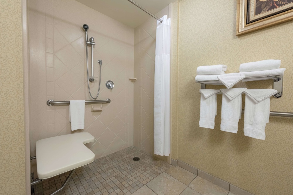 Hampton Inn & Suites Vicksburg - photo 51