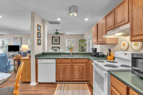 Atlantic Delight by Oak Island Accommodations - photo 47