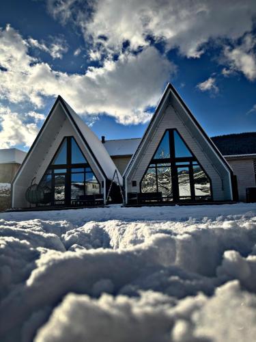 Шале Welkome — 4-Star Luxury Hotel in Verkhovyna, Ukraine