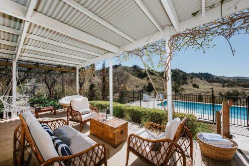 Seven Tree Hill An Enchanting Family Homestead in Mudgee, Australia