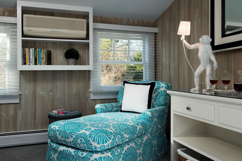 A Little Inn on Pleasant Bay - photo 14