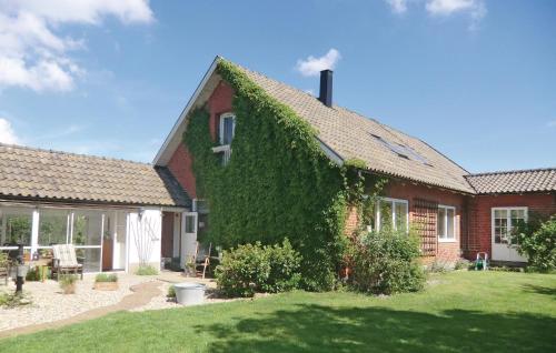 4 Bedroom Stunning Home In Helsingborg — 4-Star Luxury Hotel in Helsingborg, Sweden