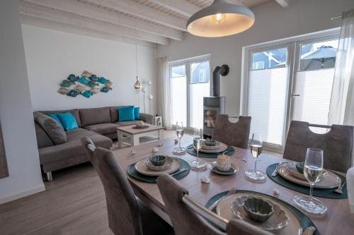 Haus Dünenglück — 4-Star Luxury Hotel in Busum, Germany