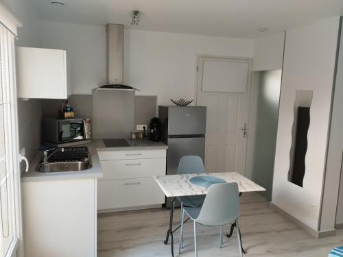 Studio - carbon neutral hotel in Fabregues