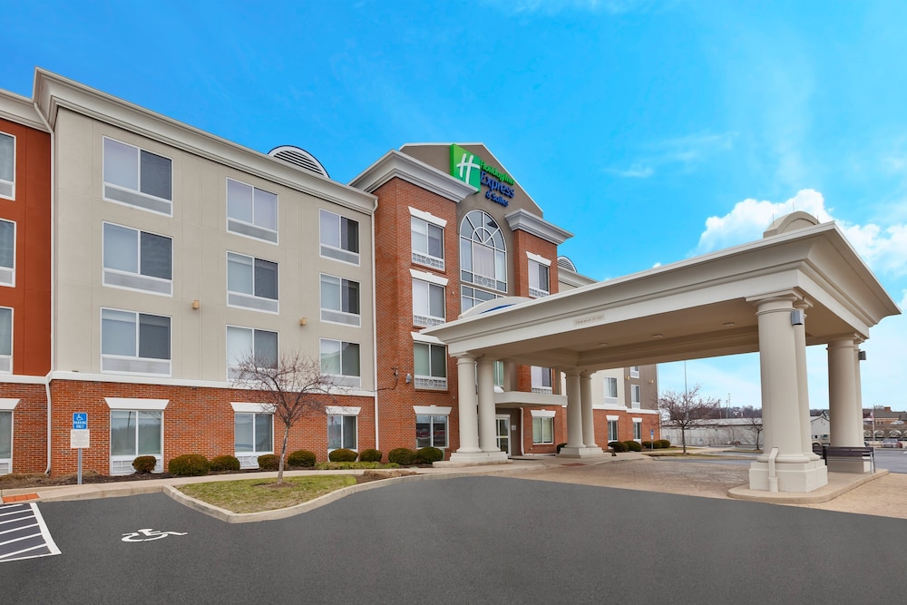 Holiday Inn Express & Suites Dayton South Franklin by IHG in Franklin, United States