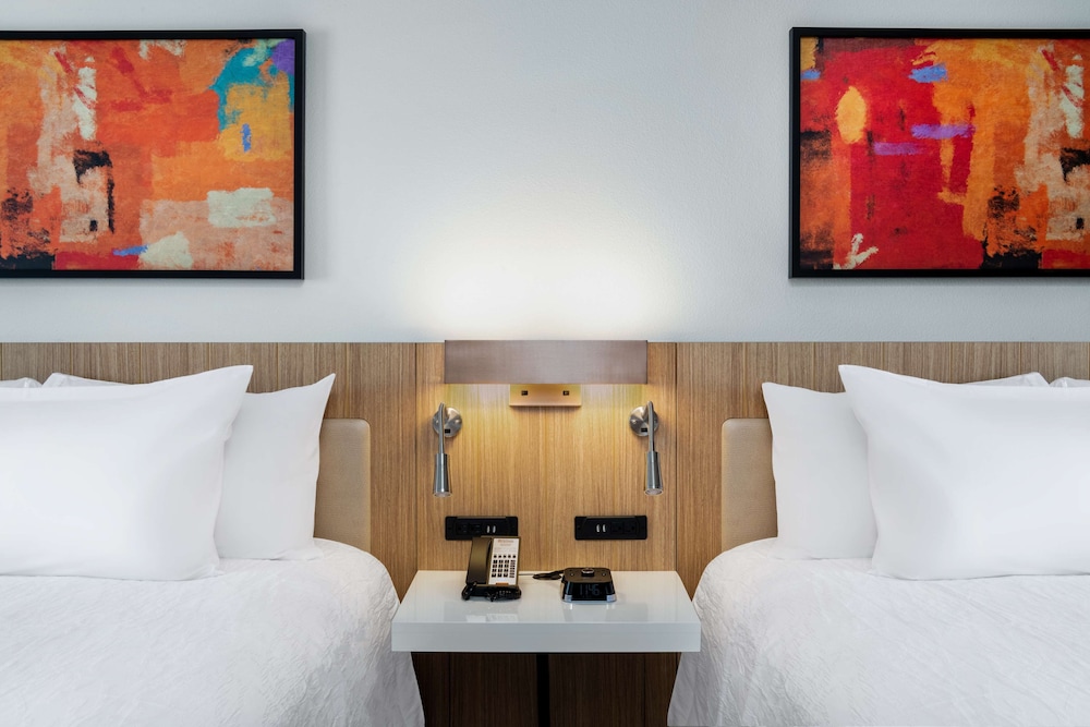 Hilton Garden Inn Longmont - photo 9