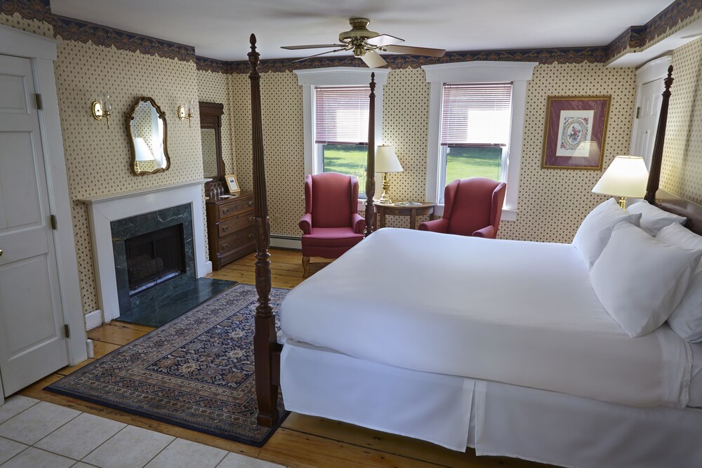 The Andrie Rose Inn - photo 9