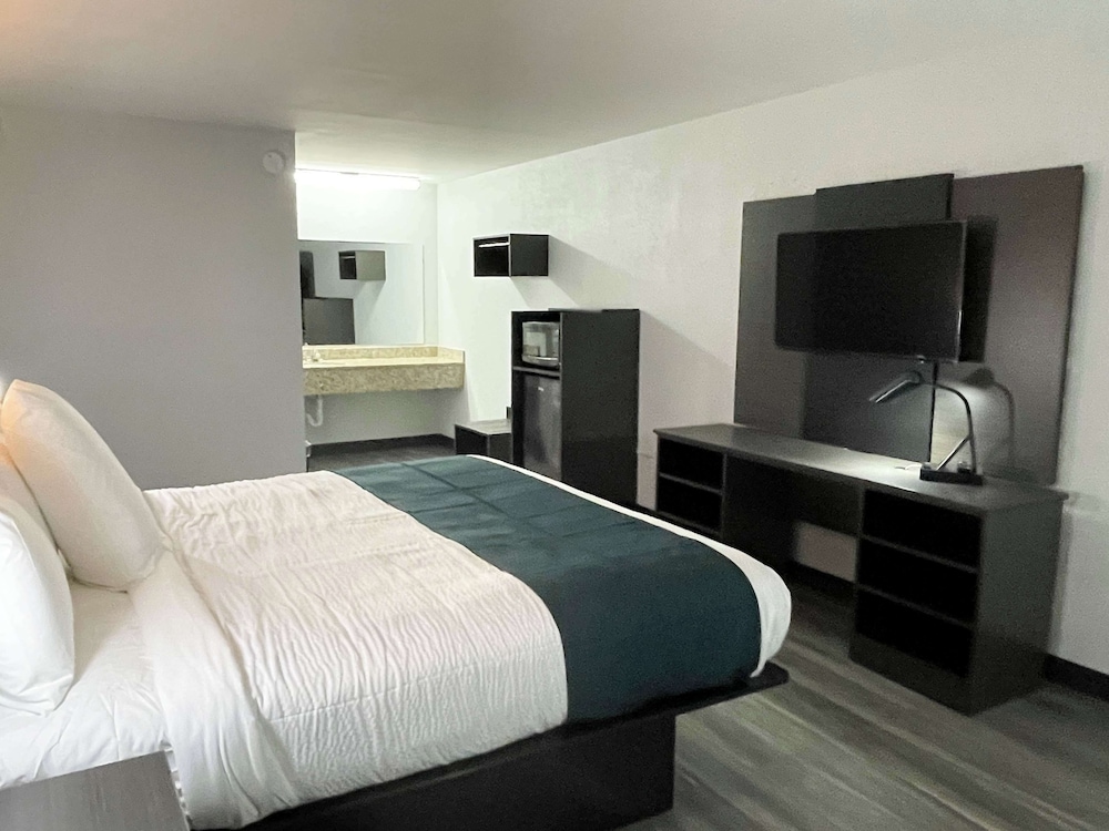 Motel 6 West Columbia SC Airport - photo 13