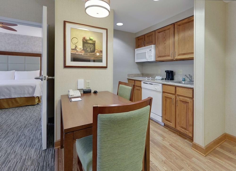 Homewood Suites by Hilton Hagerstown - photo 27