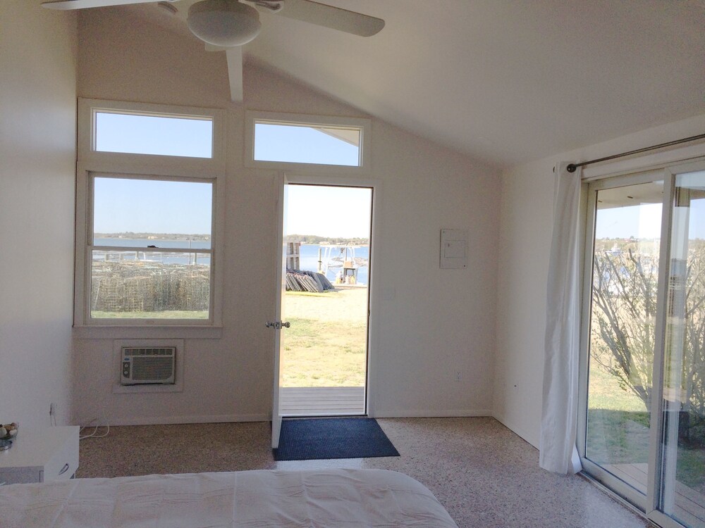 Montauk Bungalows - photo 3