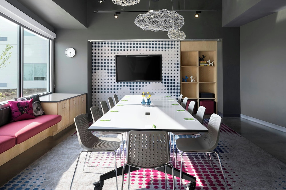Aloft Waukee - photo 28