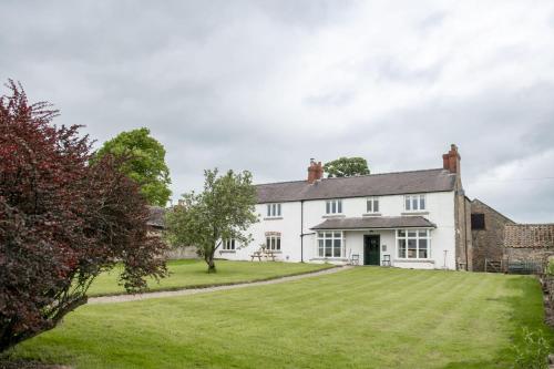 Pasture House 6