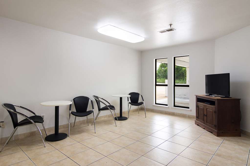 Motel 6 Bremen GA - photo 23
