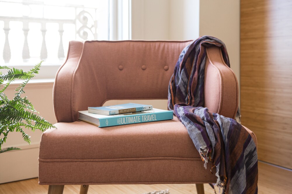 Sophisticated 1BR in C.B.D. by Sonder - photo 10