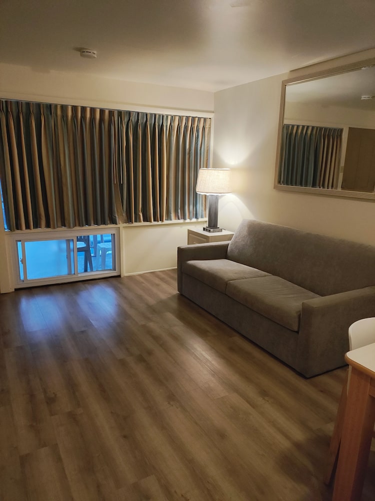 Condor Motel - photo 41