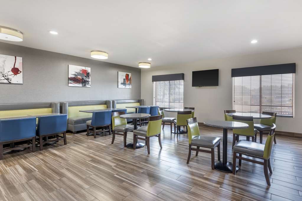 Best Western Plus Mansfield Inn & Suites - photo 6