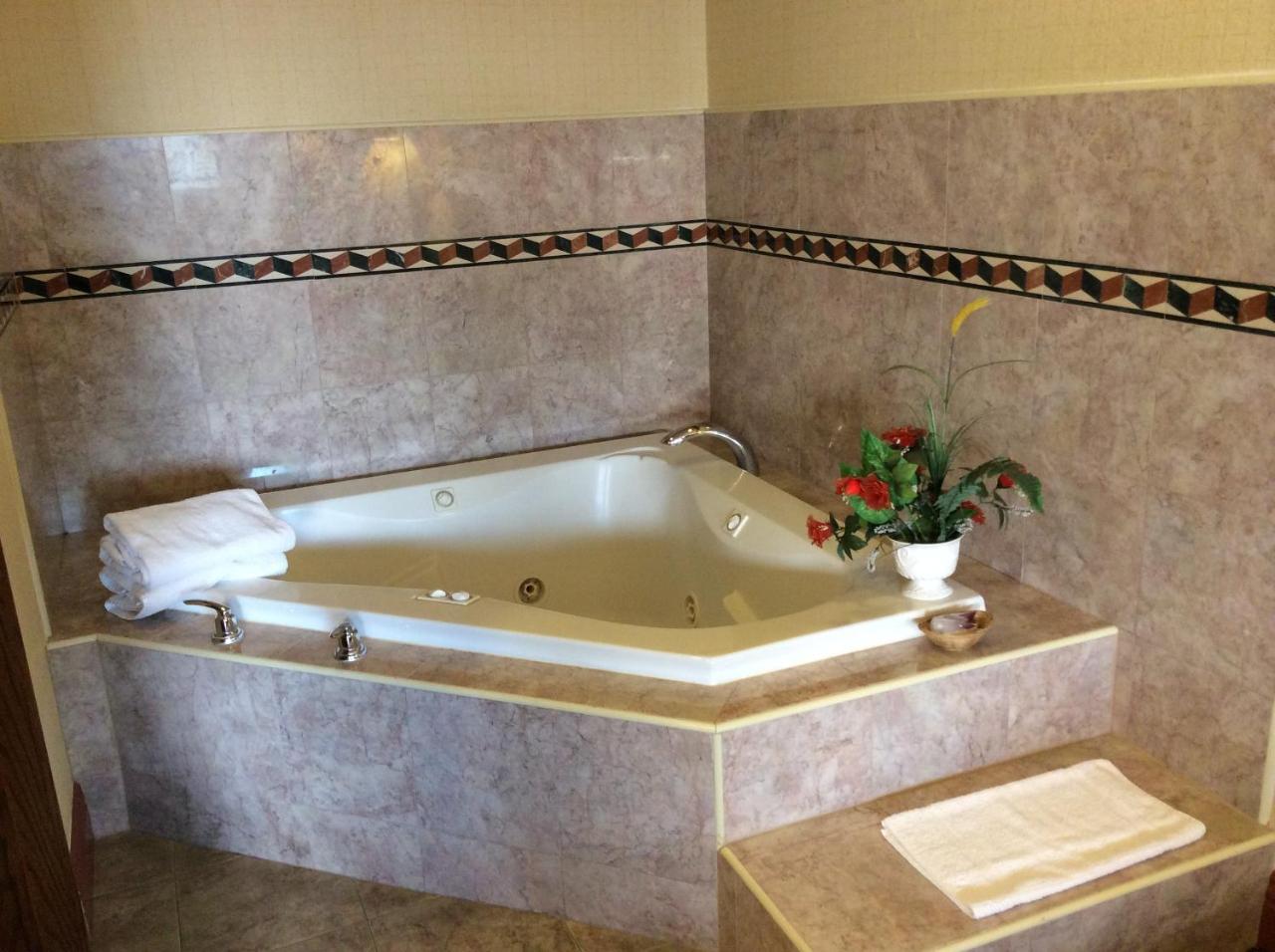 New Century Inn - photo 16
