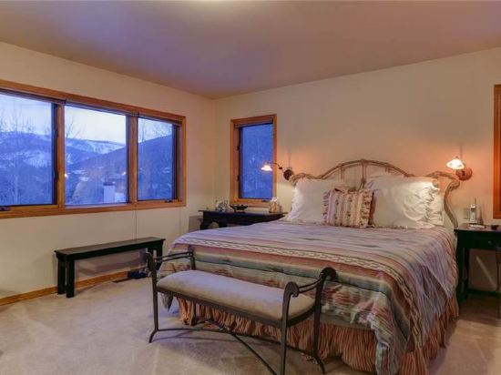 2427 Nansen Court - photo 16