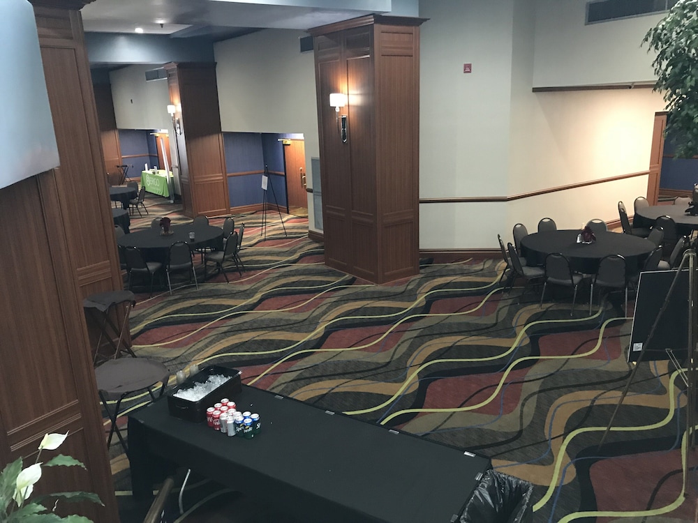 Holiday Inn Louisville East Hurstbourne by IHG - photo 67