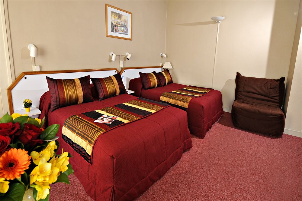 Hôtel Le Plat d’Etain in Poitiers, France