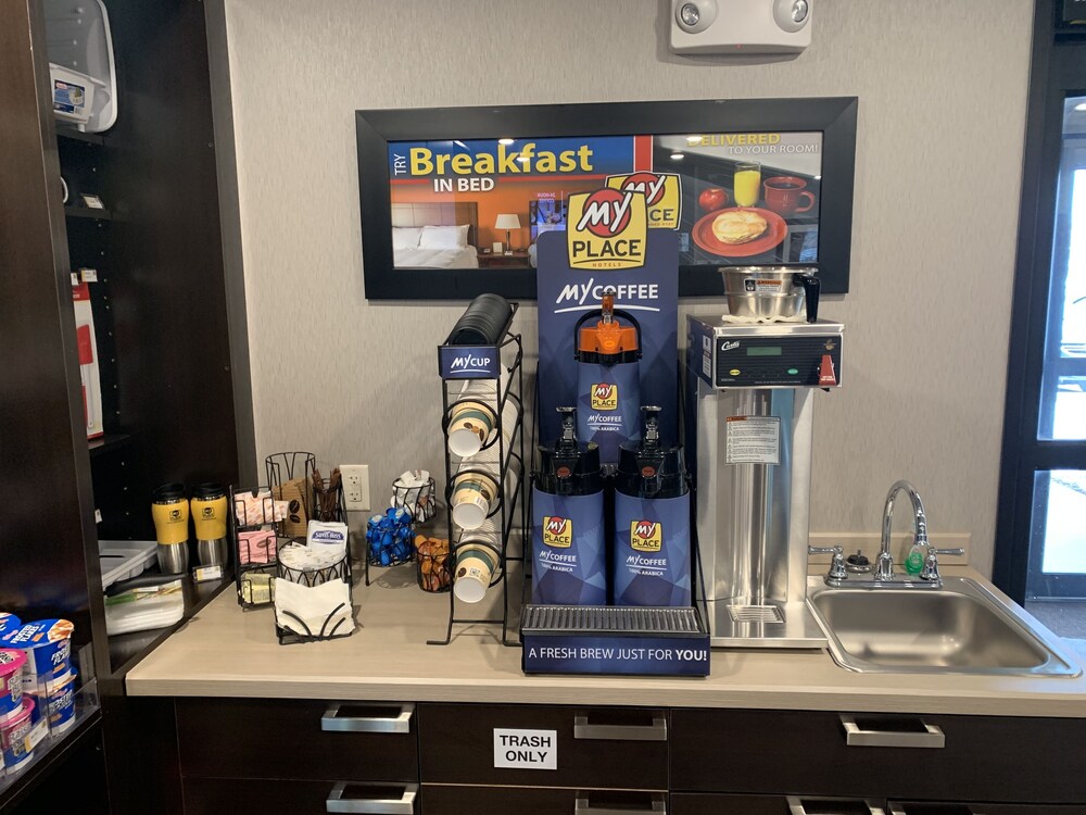 My Place Hotel Davenport Quad Cities IA - photo 18