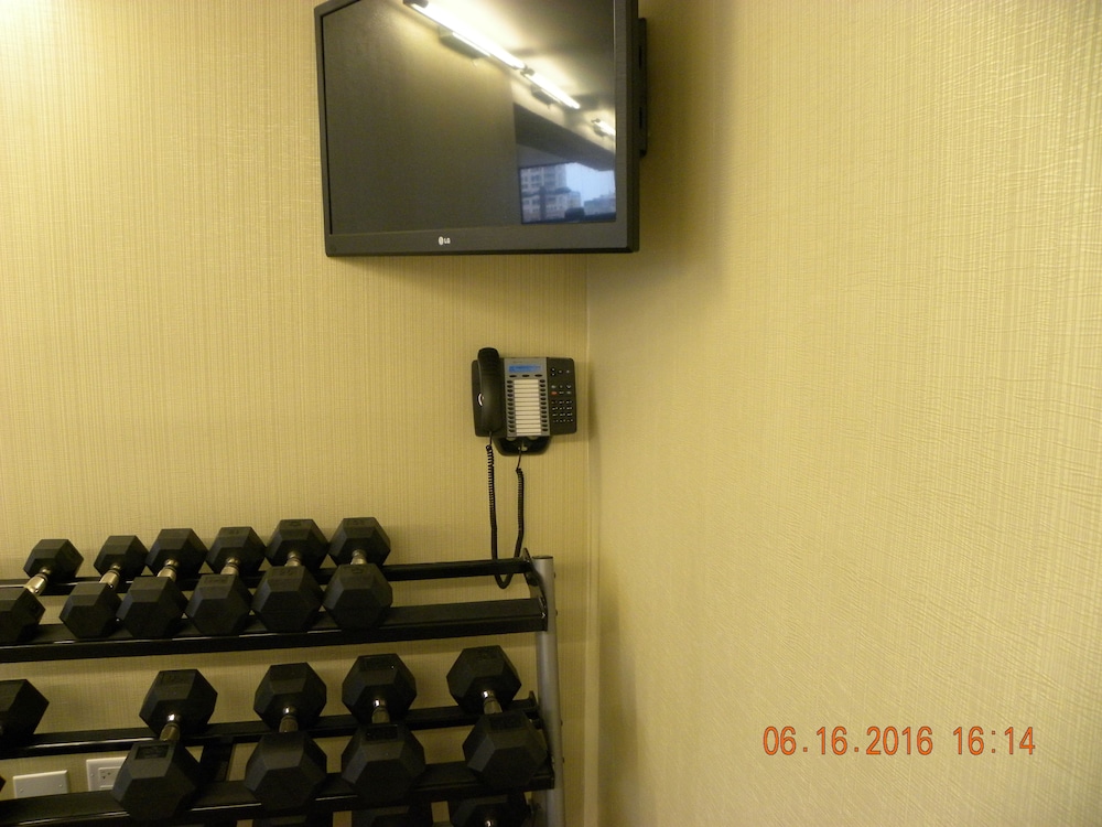Holiday Inn Chicago North Evanston by IHG - photo 19