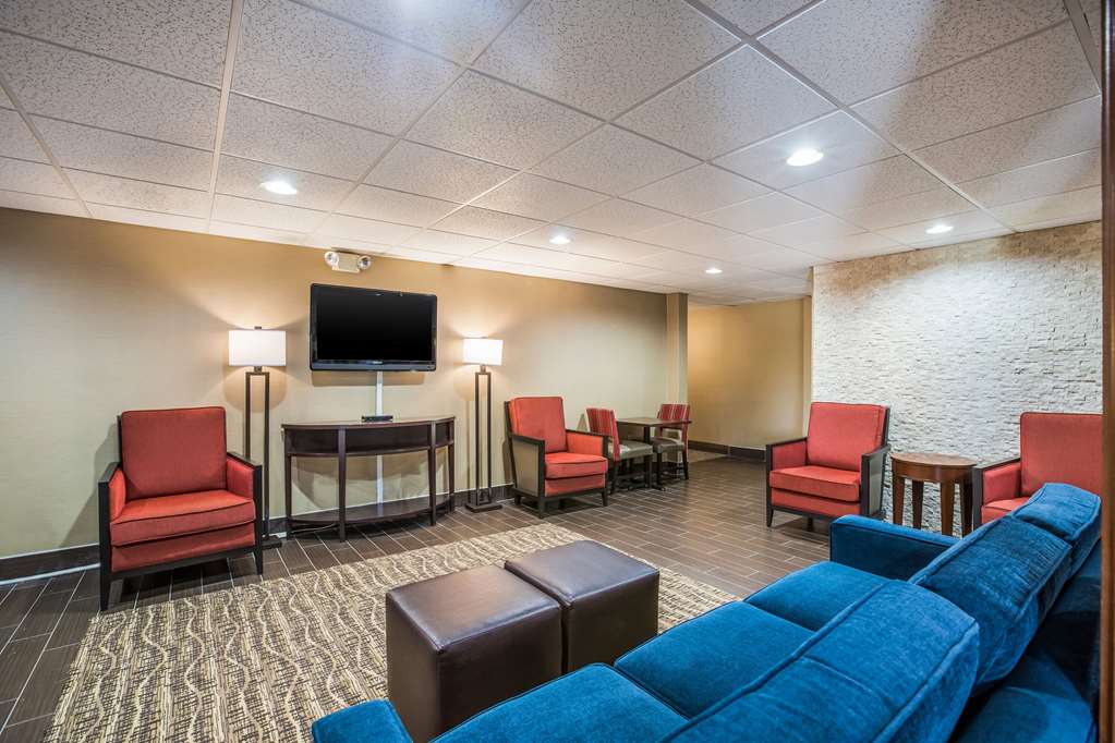 Comfort Inn & Suites Fairborn near Wright Patterson AFB - photo 10