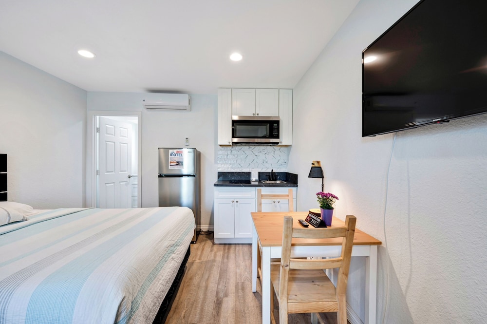 Unik Motel - photo 17