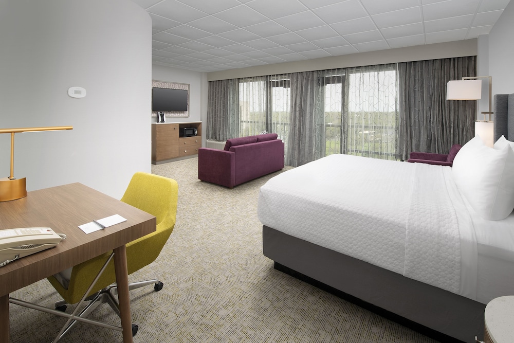 Crowne Plaza San Antonio Airport by IHG - photo 6