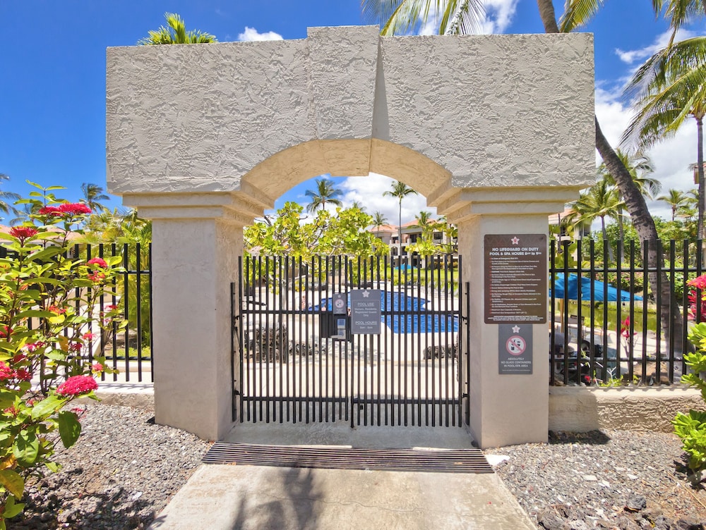 Hilton Pool Pass Incl. Serene Resort Gem - photo 31