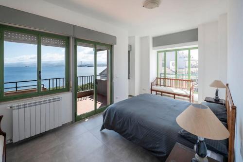 Luxury Apartment Con Vista Mare — 4-Star Luxury Hotel in Milazzo, Italy