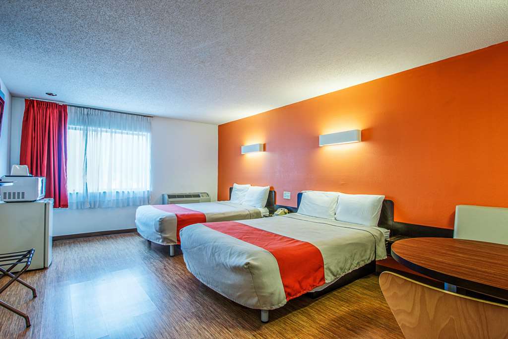 Motel 6 Wisconsin Rapids WI - photo 6